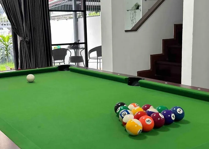 Villa Miq Hk16 - 3br Huai Khwang Mrt With Pool Table Near Jodd Fair