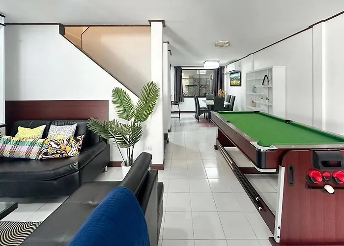 Miq Hk16 - 3br Huai Khwang Mrt With Pool Table Near Jodd Fair Villa *