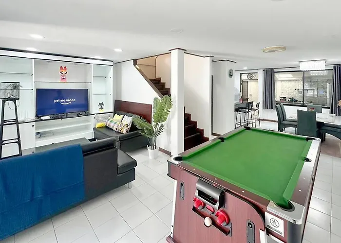 Miq Hk16 - 3br Huai Khwang Mrt With Pool Table Near Jodd Fair Villa Bangkok
