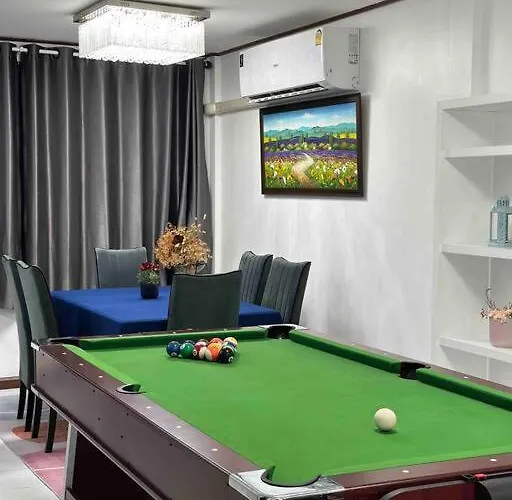 Villa Miq Hk16 - 3br Huai Khwang Mrt With Pool Table Near Jodd Fair *