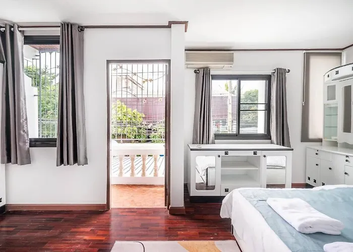 Miq Hk16 - 3br Huai Khwang Mrt With Pool Table Near Jodd Fair *