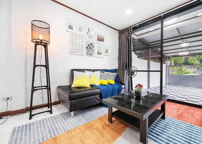 Miq Hk16 - 3br Huai Khwang Mrt With Pool Table Near Jodd Fair Villa